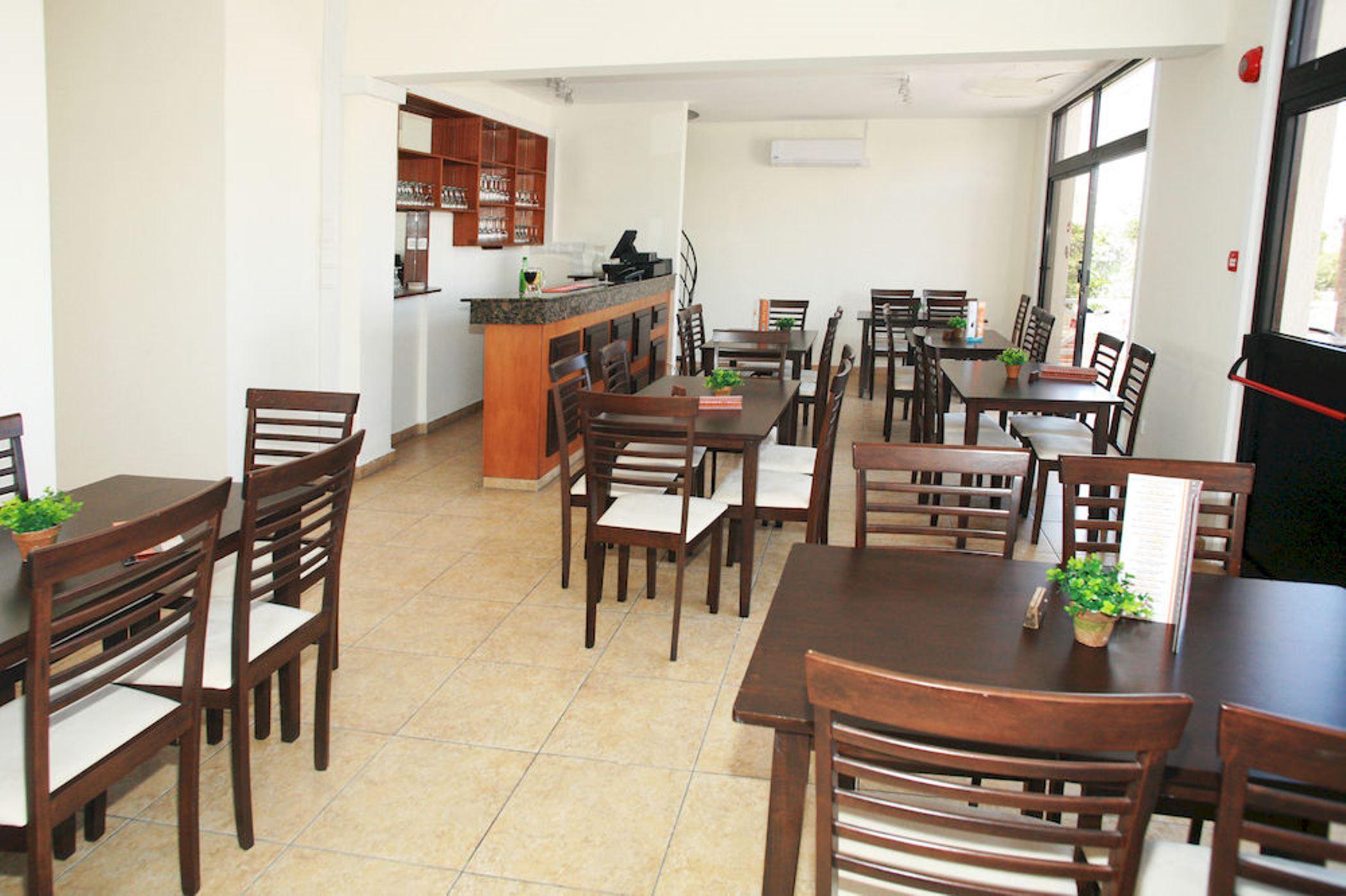 New York Plaza Hotel Apartments Paphos Exterior photo